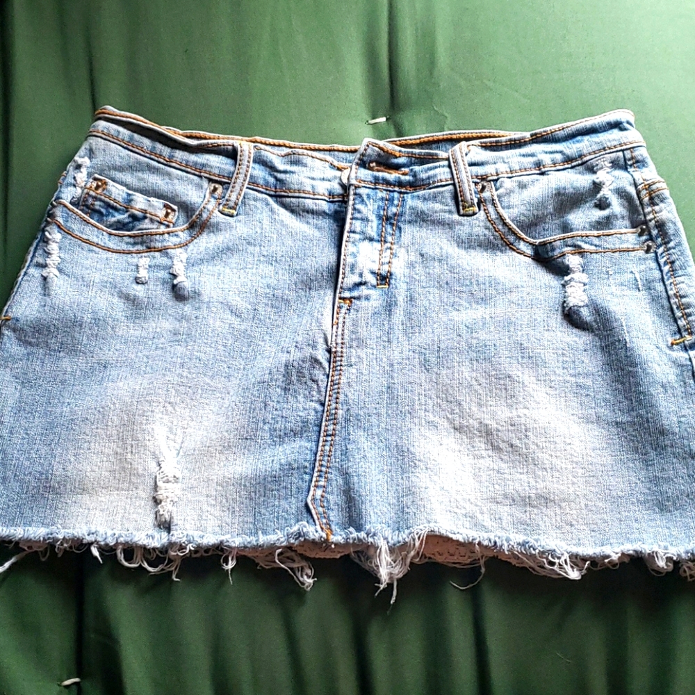 BOGO Vanilla Star Size 11 Denim Skirt